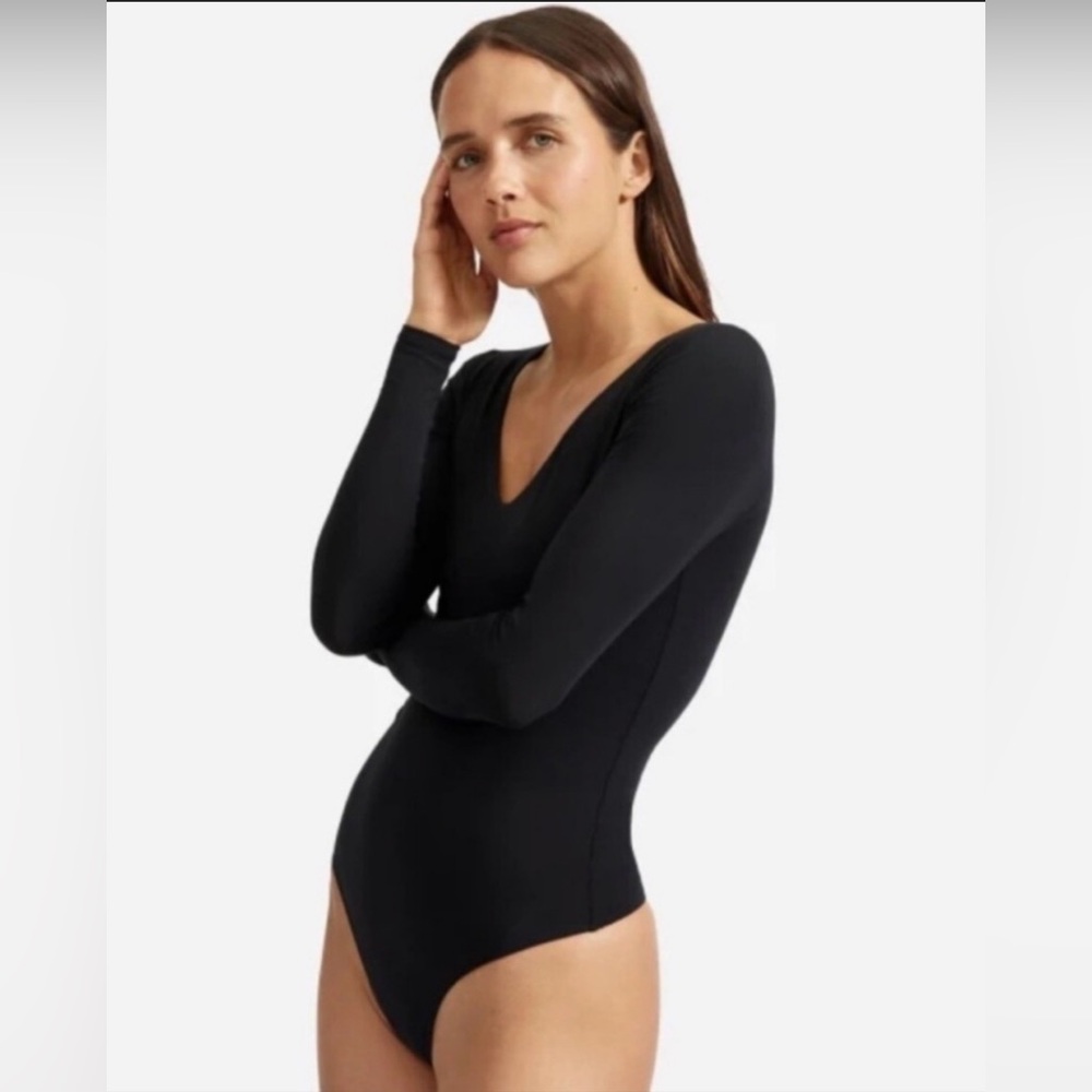 Everlane VNeck Long Sleeve Black Bodysuit Size Small